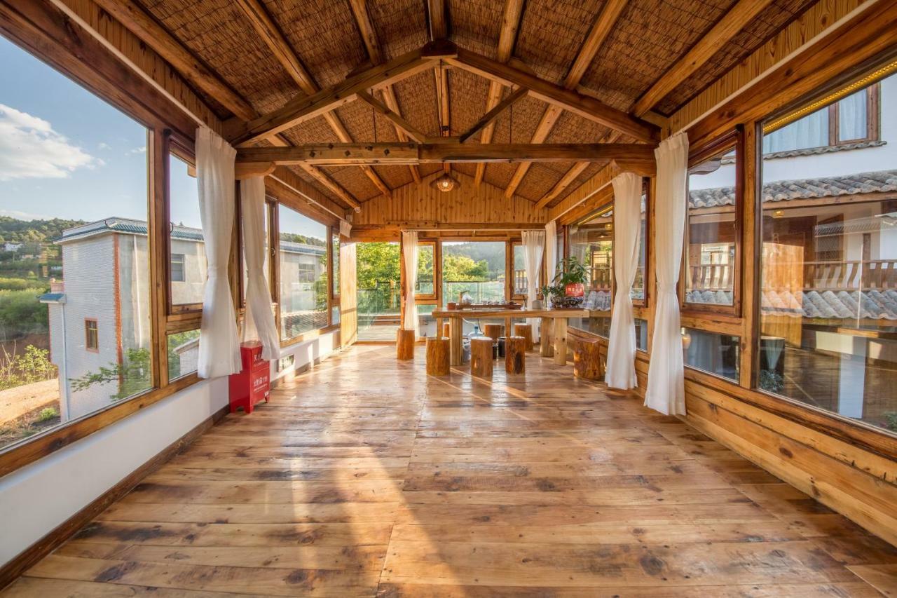 Swallow Nest Guesthouse Côn Minh Ngoại thất bức ảnh
